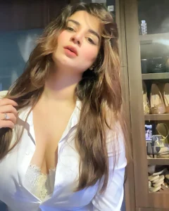 Bollywood’s Big Boobs Icons: Celebrating Bold Breasts, Beauty, Confidence