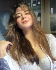 Bollywood’s Big Boobs Icons: Celebrating Bold Breasts, Beauty, Confidence