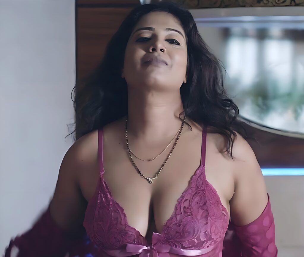 Kavita Radheshyam’s Big Boobs Make ‘Kavita Bhabhi’ Iconic