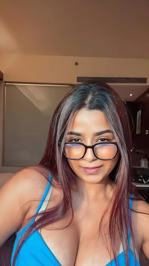 Suhana Khan: Big Boobs, Bigger Confidence, Her Power