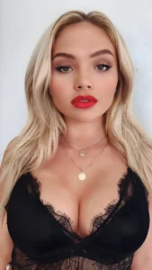 Natalie Alyn Lind: Hollywood's Star Flaunts Iconic Curves