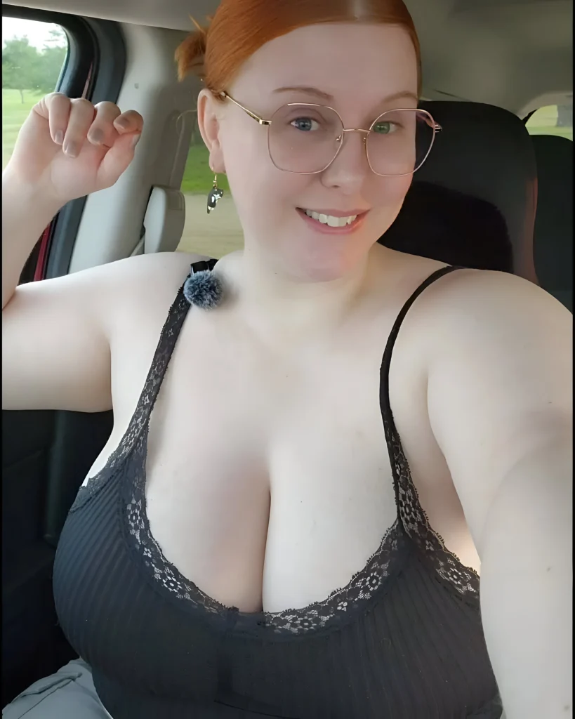 Ember Sweets: Charisma, Content, Curves Ember Sweets: Charisma, Content, Curves