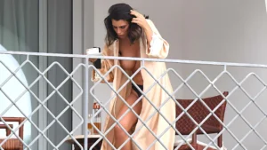 Claudia Galanti: Embracing Spontaneity and Sensuality