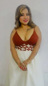 Tina Nandy Tapestry: Owns Her Curves and Career