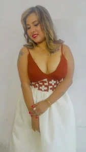 Tina Nandy Tapestry: Owns Her Curves and Career