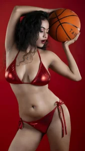 Priyanka Blends Dedication and Effortless, Curvy Confidence