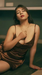 Heroine's Frame: Sweta Aich and the Art of Self-Directed Stardom