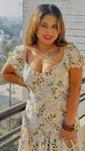 Tina Nandy Tapestry: Owns Her Curves and Career