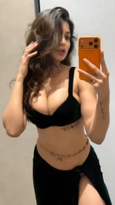 Shanu Dhekawa: Crafting a Confident Curvy Empire