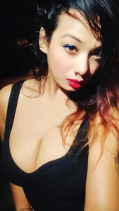 Ruma Chakraborty: Where Calm Meets Curve