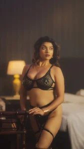 Lavanya Manickam: With a Million Followers and Timeless Curves