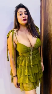 Radiance of Kanika Singh: More Than a Frame, A Feeling