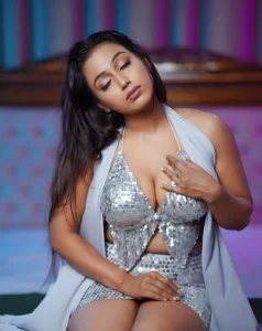 Tanvi: Building Strength, Breasts, and Unbreakable Confidence