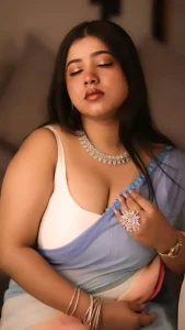 Purba Das: An Artful Symphony of Tradition and Glamour