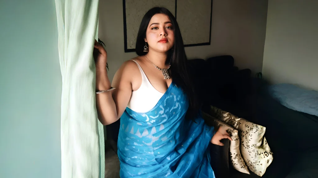 Purba Das: An Artful Symphony of Tradition and Glamour