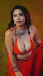 How Moumita Saha Navigates Unapologetic Femininity