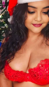Piyali Ghosh: The Bengali Bombshell Setting Instagram Alight