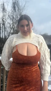 Ali Smiles builds a body positivity empire, One Breast at a Time