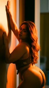 For UZM MUJ, Big Boobs Are a Calculated, Polished Asset