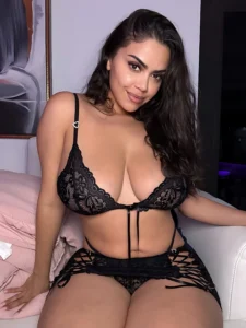 Jessenia Rebecca: Redefining Curves, Comedy, and Confidence