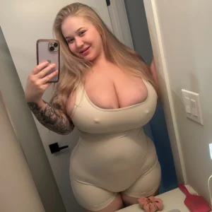 Stacy: She Is What You Want, 724K Honest Followers