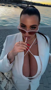 Alessia Barbarossa: Power of 148K Followers and a Personal Blog