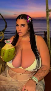 Alessia Barbarossa: Power of 148K Followers and a Personal Blog