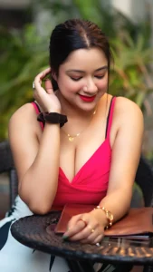 Ananya Bhandari: Modeling Meets Unapologetic Business Acumen