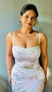 Nishi Singh: The Flawless Blueprint to Everyday Confidence