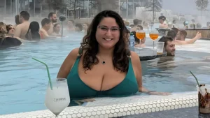 Giuly Stella: Curvy Sicilian Redefining Natural Beauty