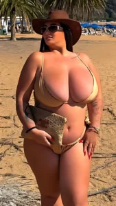 Alessia Barbarossa: Power of 148K Followers and a Personal Blog