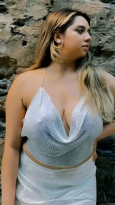 How Anamika Built 214K Followers by Refusing to Shrink