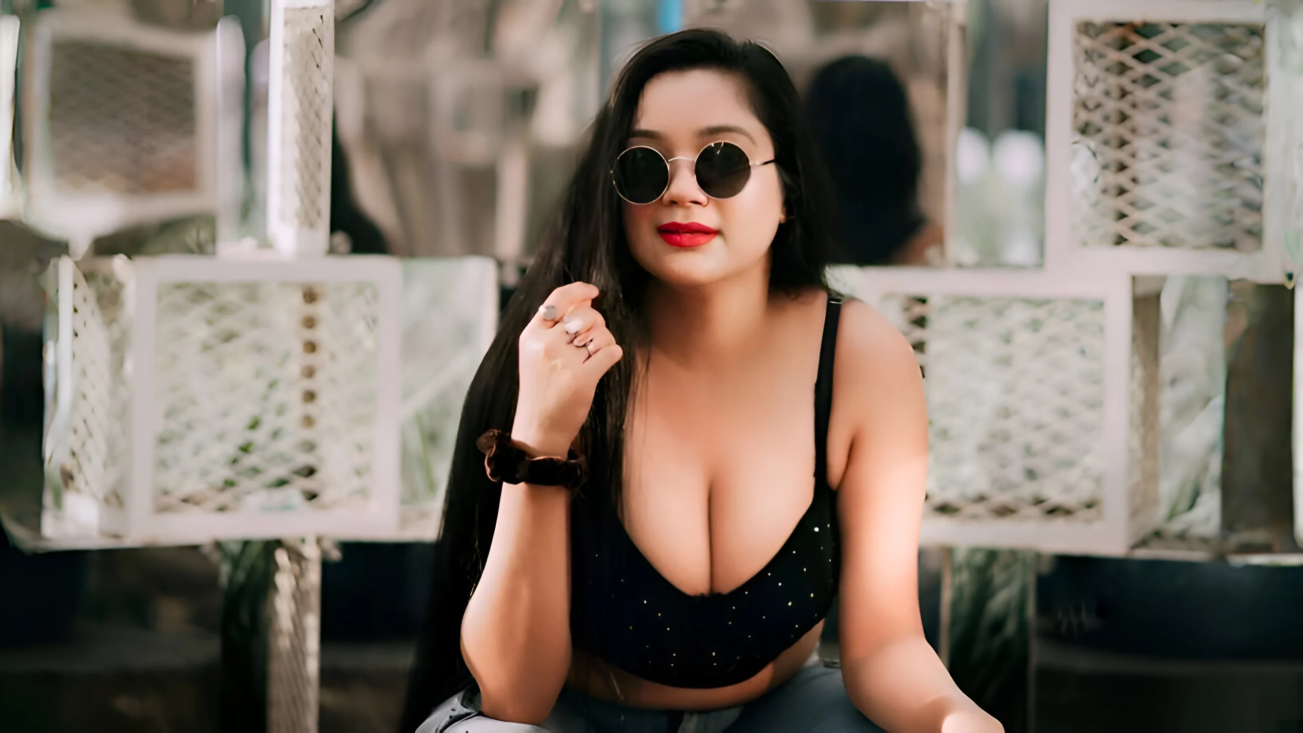 Ananya Bhandari: Modeling Meets Unapologetic Business Acumen