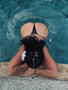 Alessia Barbarossa: Power of 148K Followers and a Personal Blog