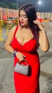 Discovering Payal Sharma, Gujarat's Rising Natural Beauty