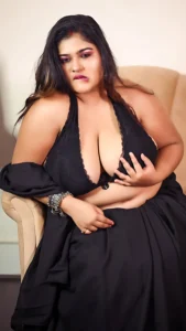 Megha Das Ghosh: Curvy Queen Beauty, Saris, and Self-Love