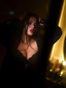 Triyasha Roy: Redefining Fashion and Travel for 122K Followers