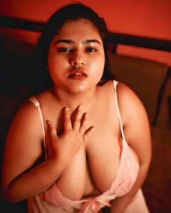 Megha Das Ghosh: Curvy Queen Beauty, Saris, and Self-Love
