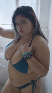 Megha Das Ghosh: Curvy Queen Beauty, Saris, and Self-Love