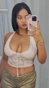 Curves and Confidence: The Empowering Rise of Prakriti Saha