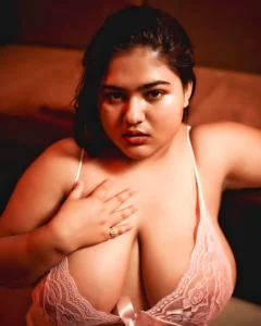 Megha Das Ghosh: Curvy Queen Beauty, Saris, and Self-Love