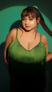 Varsha Mallick and the Art of Letting Curves Speak