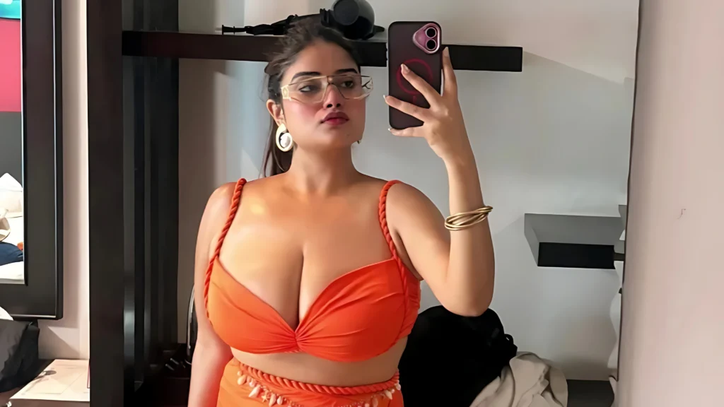 Discovering Payal Sharma, Gujarat's Rising Natural Beauty Discovering Payal Sharma, Gujarat's Rising Natural Beauty