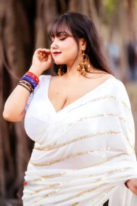 Varsha Mallick and the Art of Letting Curves Speak