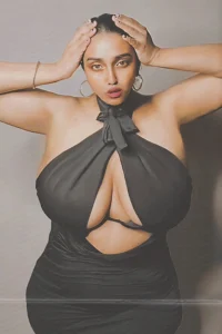 Nayoni Dutta on Law, Curves, and Being Unapologetically Herself