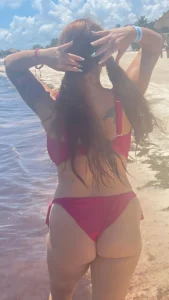 Huge Curves and Fearless Confidence: The Arianna Perez Story