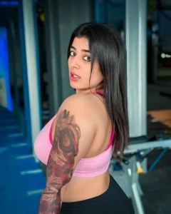 Plush Luxury: Apoorva Bhalla and the Art of Abundant Curves