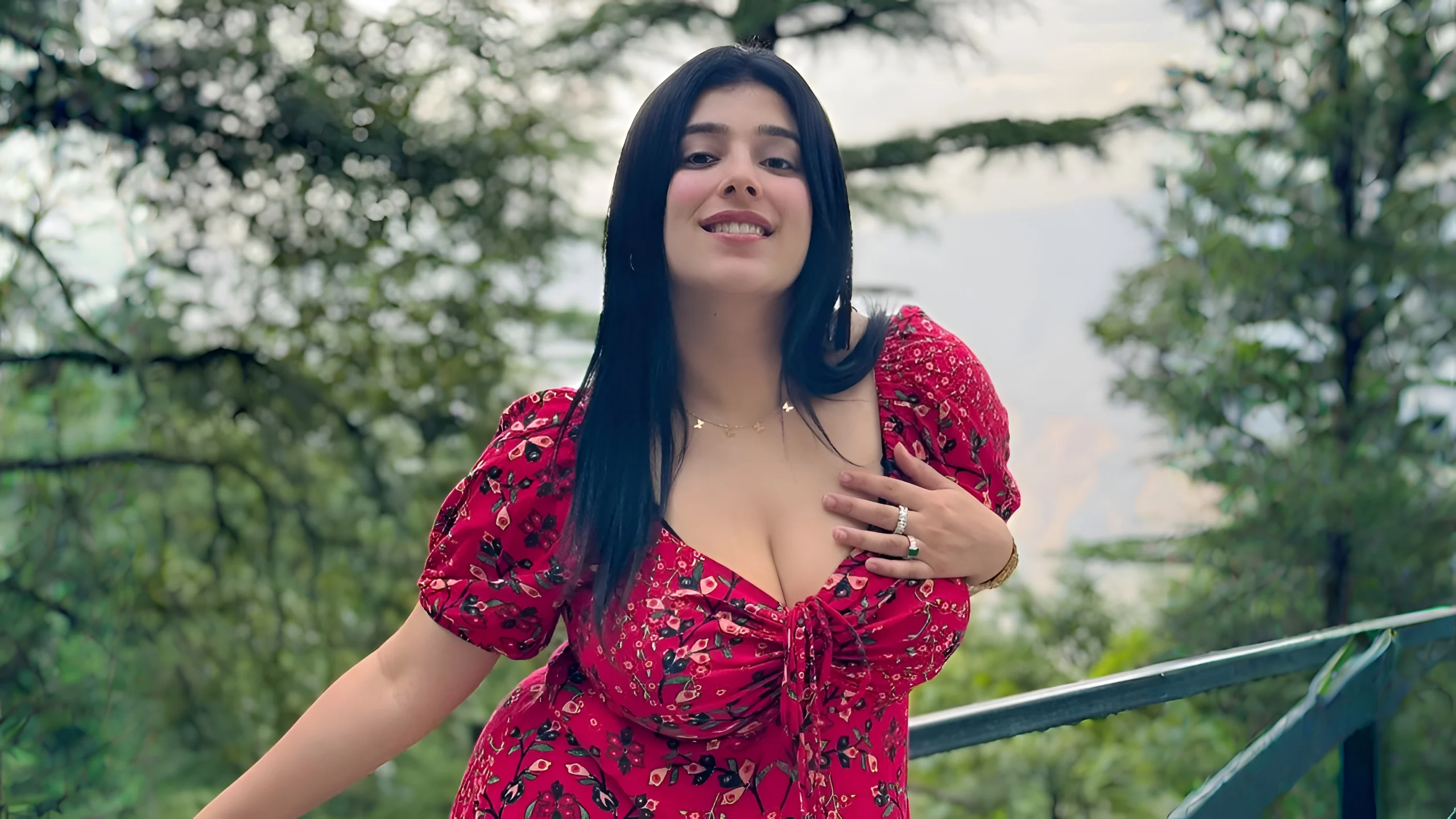 Plush Luxury: Apoorva Bhalla and the Art of Abundant Curves