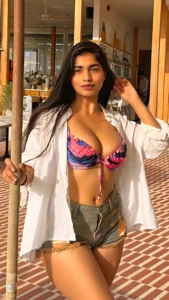 Pratika Sood: Delhi to 85 Countries, One Natural Curve at a Time