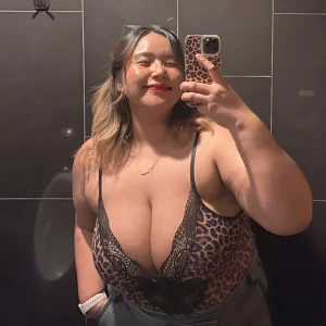 Nisakorn K: Chubby Baker with a Heart of Gold